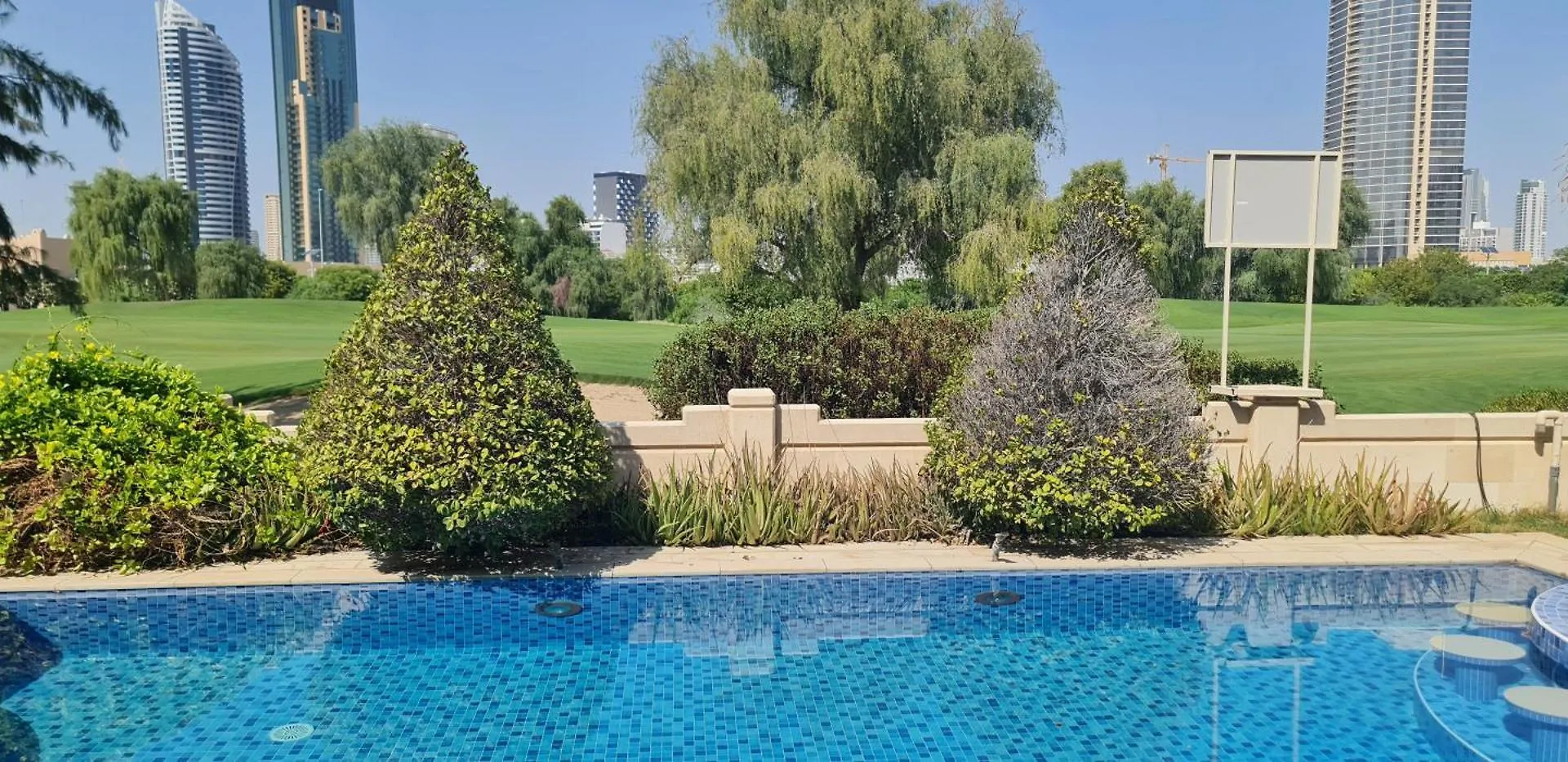 Victory Heights Villa Dubai